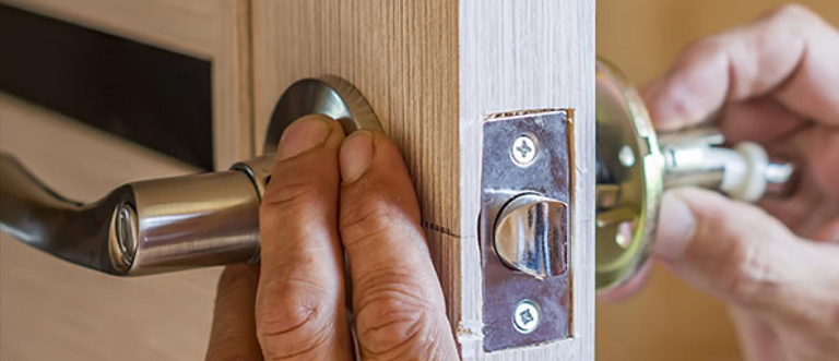 24 hour residential locksmith Lincoln
